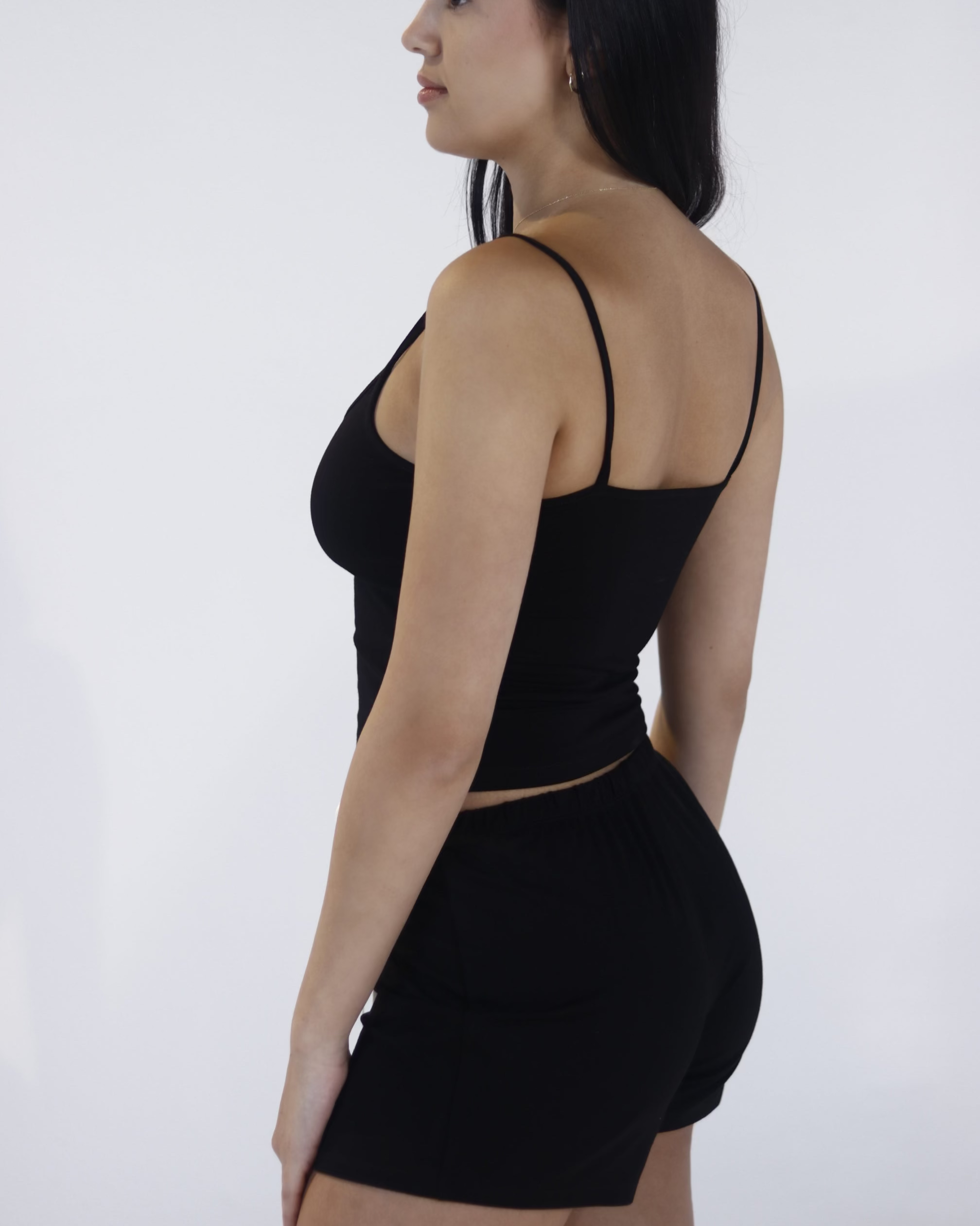 Bamboo Shorts in Midnight Black