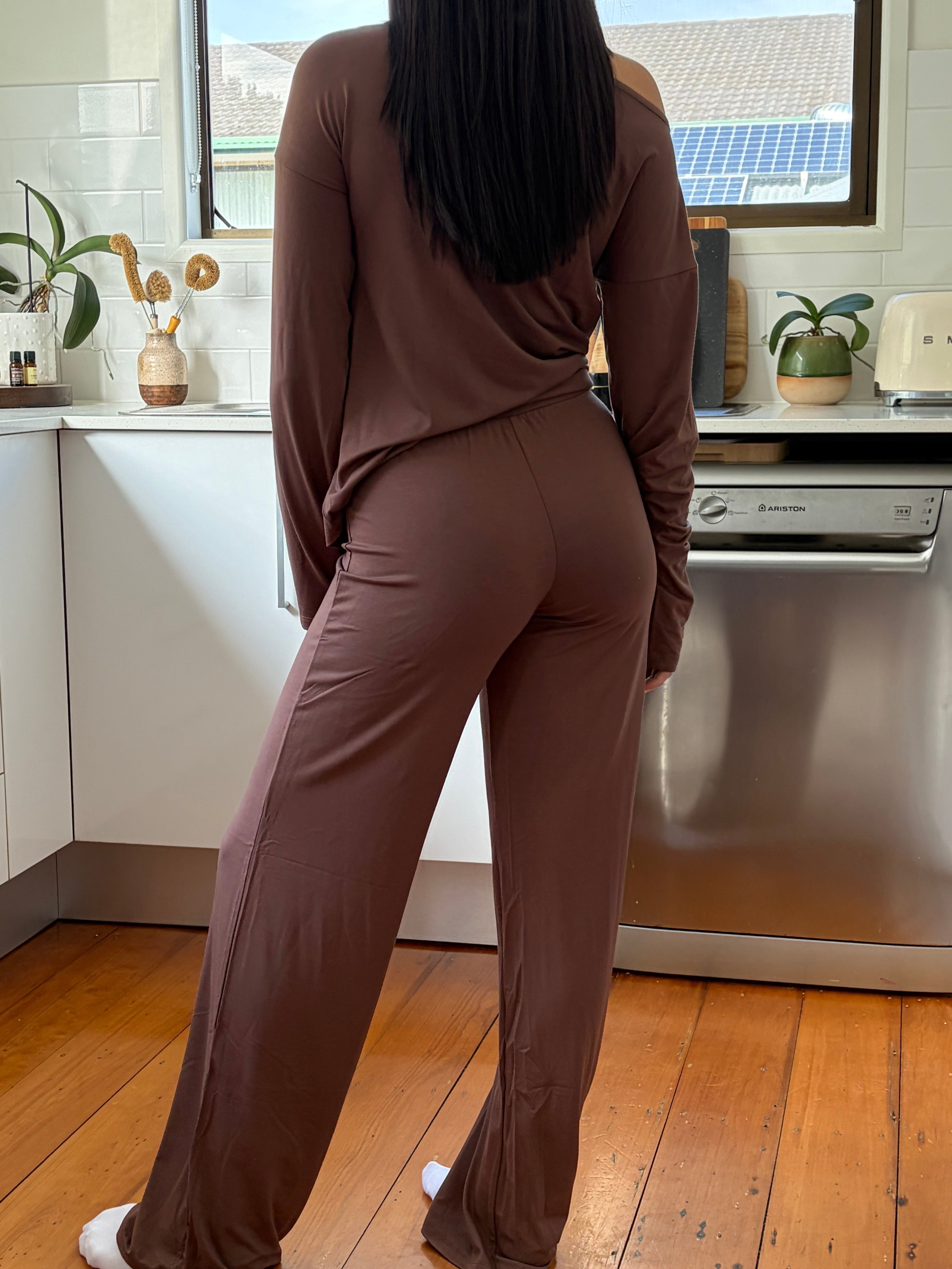 Bamboo Pants in Chocolate Brown